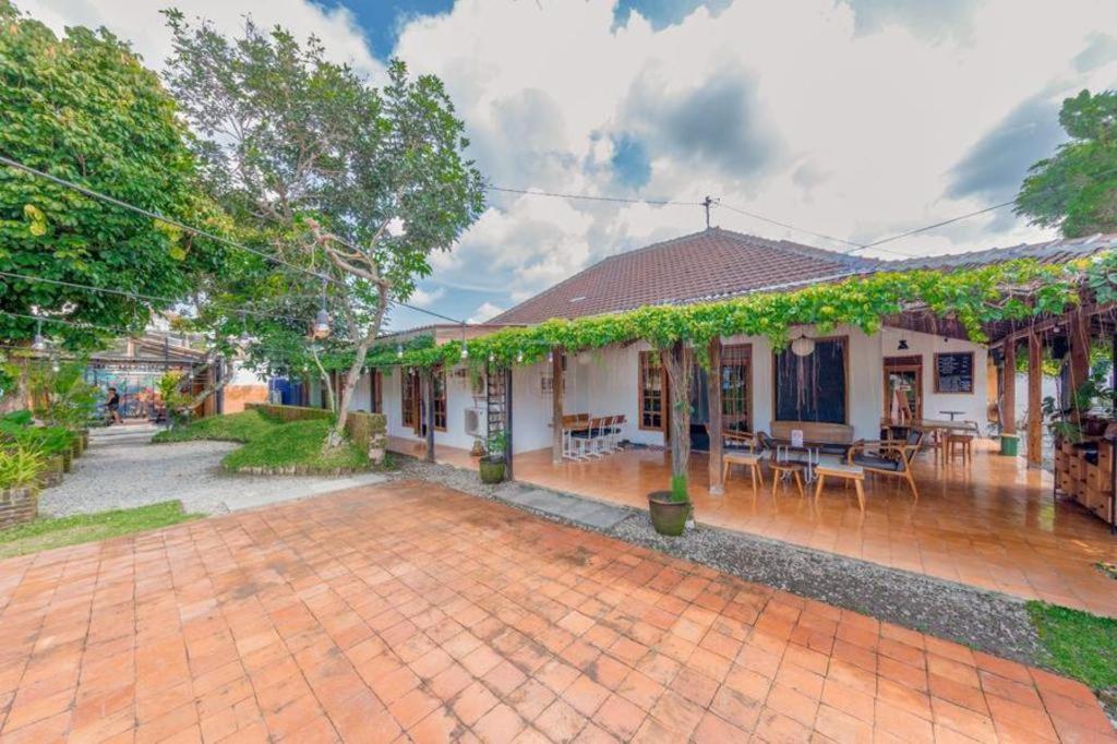 Bhumi Hostel Yogyakarta Dış mekan fotoğraf